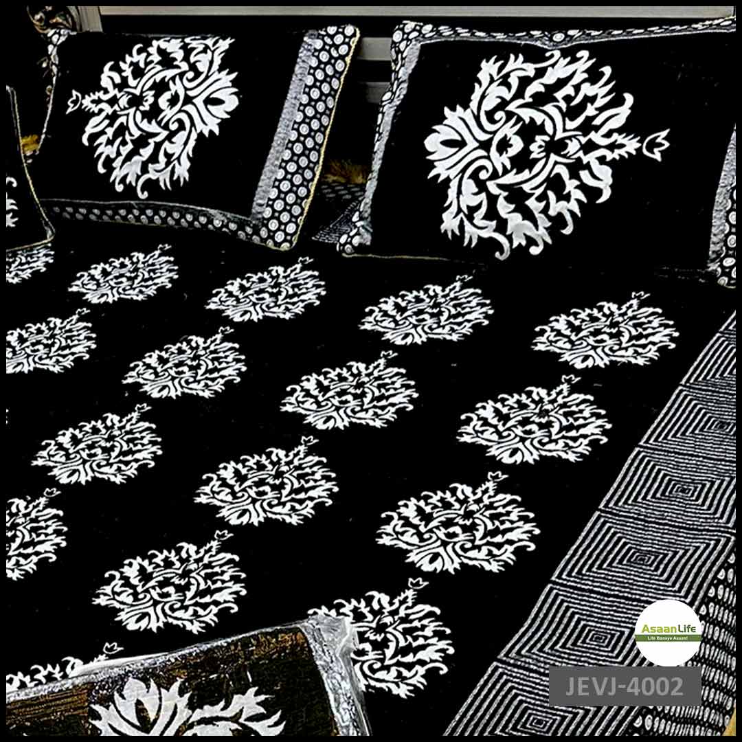 Asaan Life | 4 Pcs Velvet Jacquard Fancy Bed Set