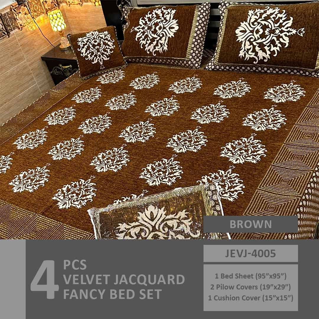 Asaan Life | 4 Pcs Velvet Jacquard Fancy Bed Set