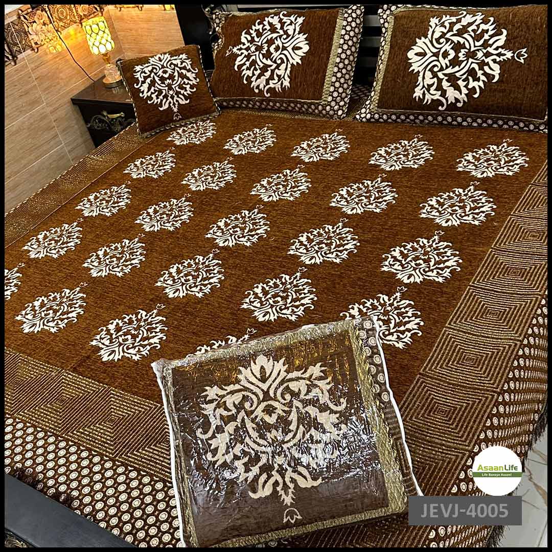 Asaan Life | 4 Pcs Velvet Jacquard Fancy Bed Set
