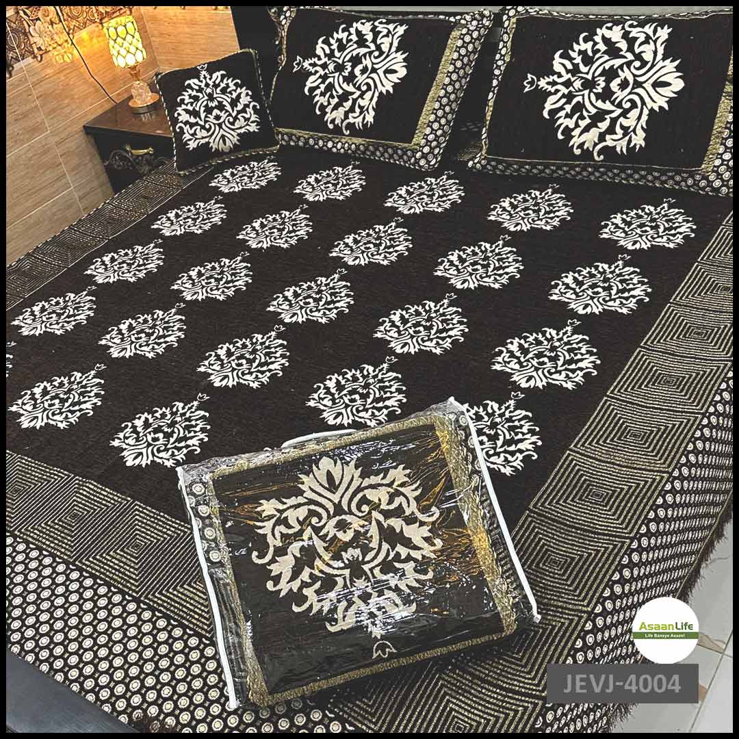 Asaan Life | 4 Pcs Velvet Jacquard Fancy Bed Set