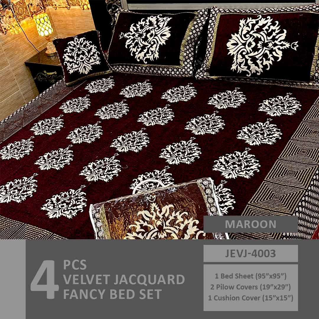 Asaan Life | 4 Pcs Velvet Jacquard Fancy Bed Set