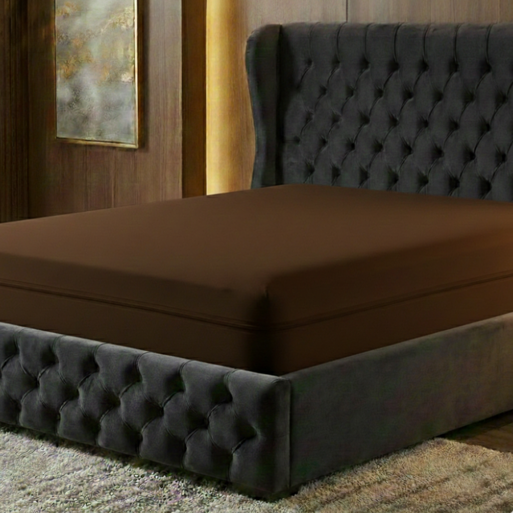 Waterproof zipper mattress protector king size in rich brown color