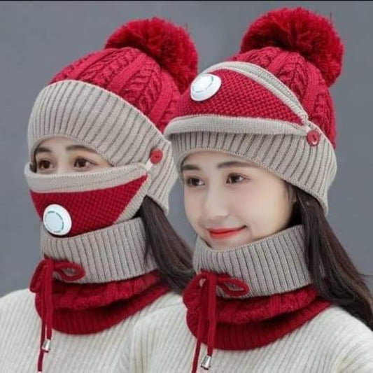 Stylish woman rocking a cozy knit beanie set from Asaan Life - Winter fashion essentials in Pakistan! (https://asaanlife.pk/)